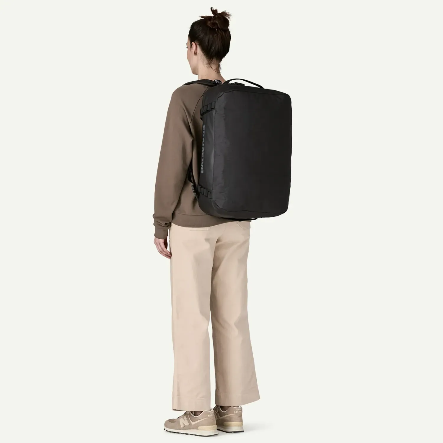Patagonia Black Hole Duffel 40L in Ka4, alternate view 5