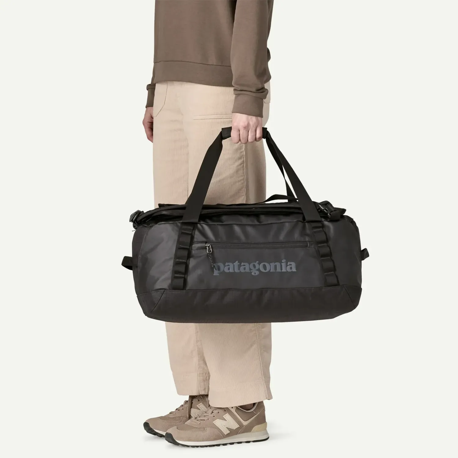 Patagonia Black Hole Duffel 40L in Ka2, alternate view 6
