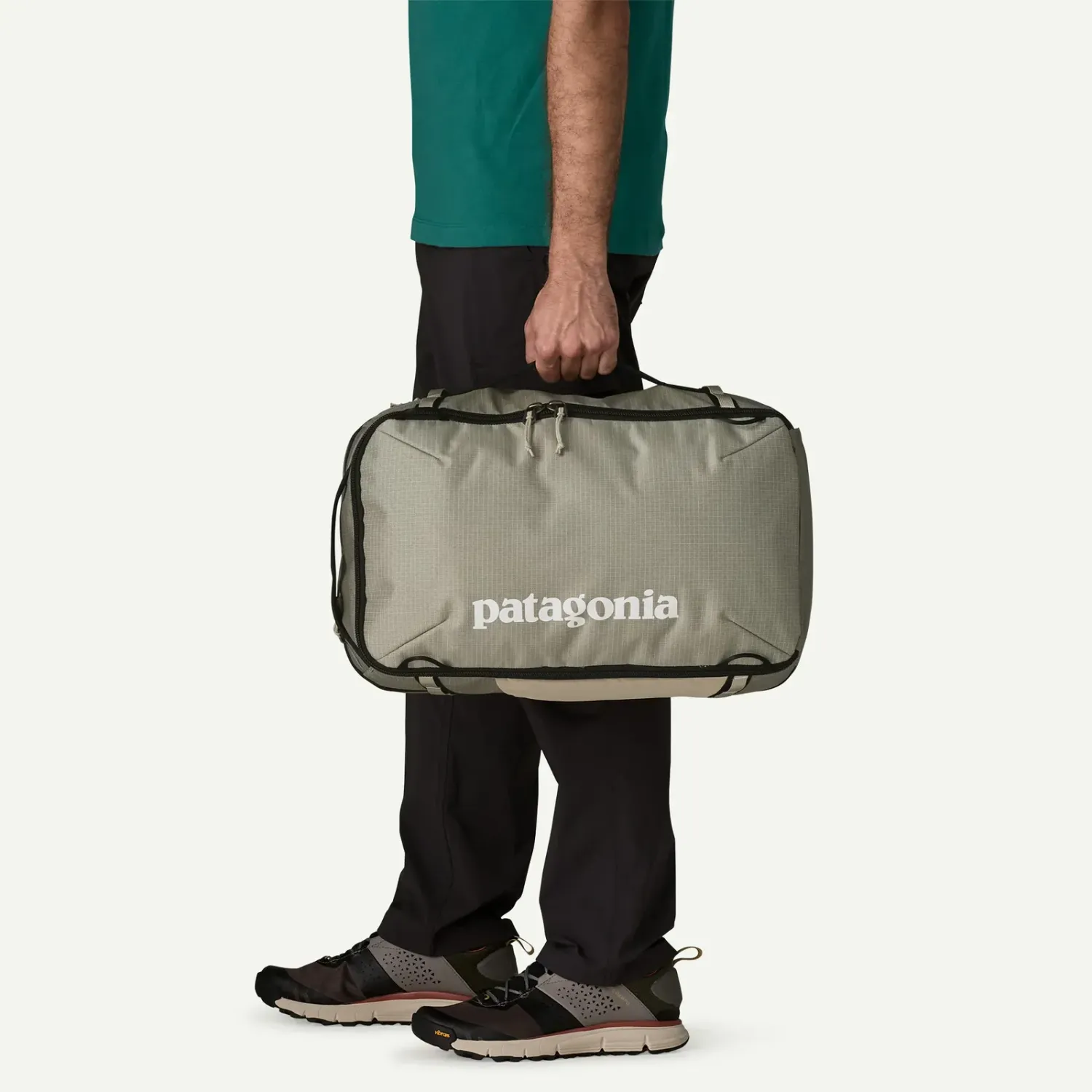 Patagonia Black Hole Mini MLC in Kt4, alternate view 10