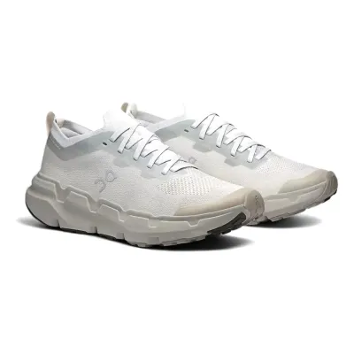 On Women's Cloudsoma in Glacier/Pearl, alternate view 1