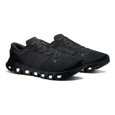 On Men's Cloud X 5 in Black, alternate view 1