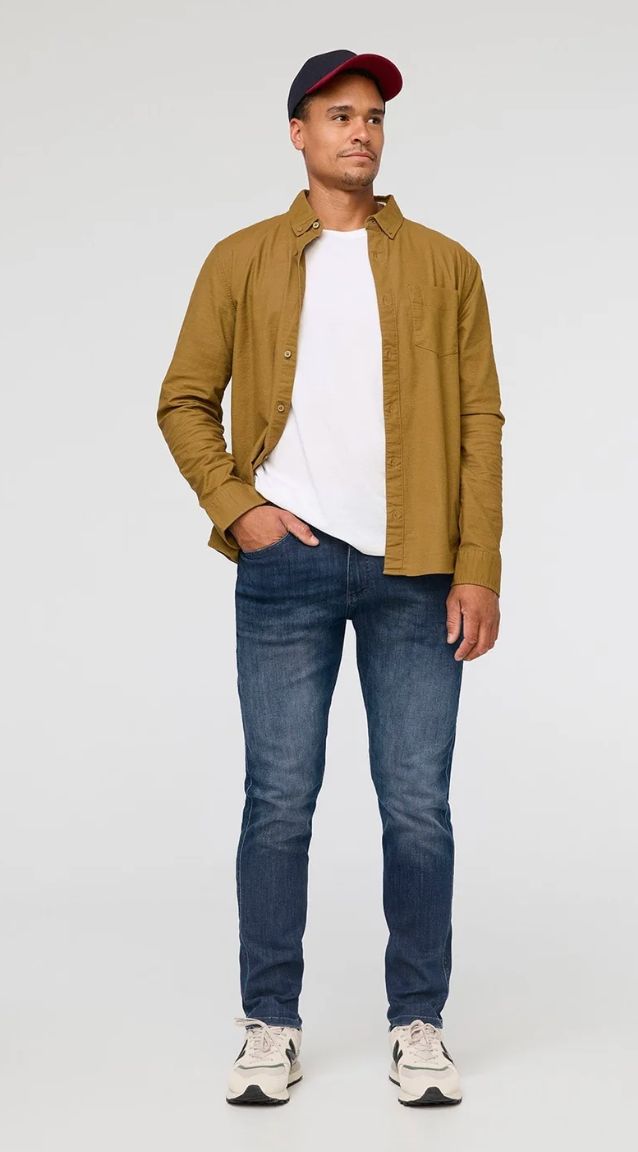 Duer Men's Performance Denim Athletic Taper