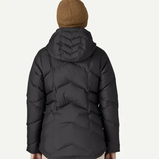Patagonia Women's Down With It Jacket, alternate view 2