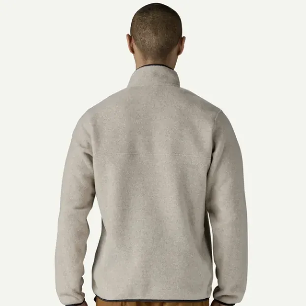 Patagonia Men's Lightweight Synchilla Snap Fleece P/O, front view