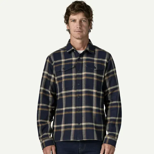 Patagonia Men's Fjord Flannel Shirt, alternate view 1