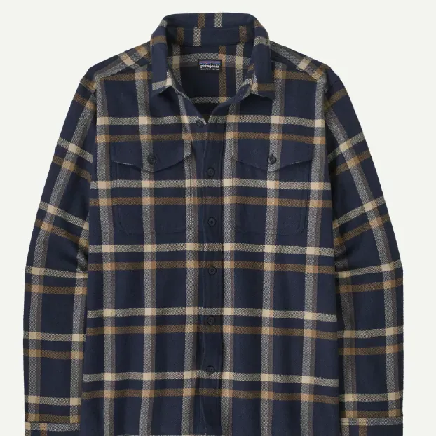Patagonia Men's Fjord Flannel Shirt, alternate view 3