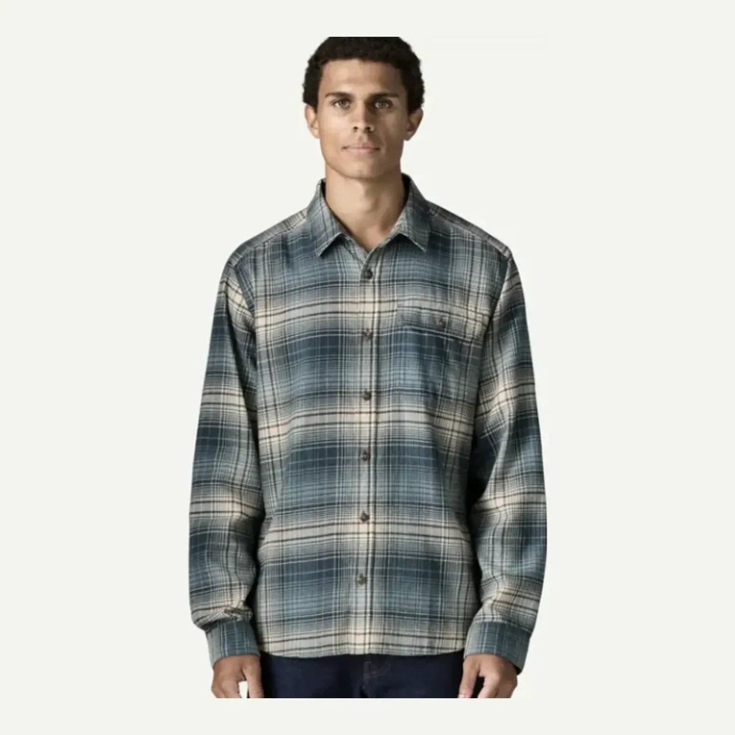 Patagonia Men's Long-Sleeved Lightweight Fjord Flannel Shirt, alternate view 2
