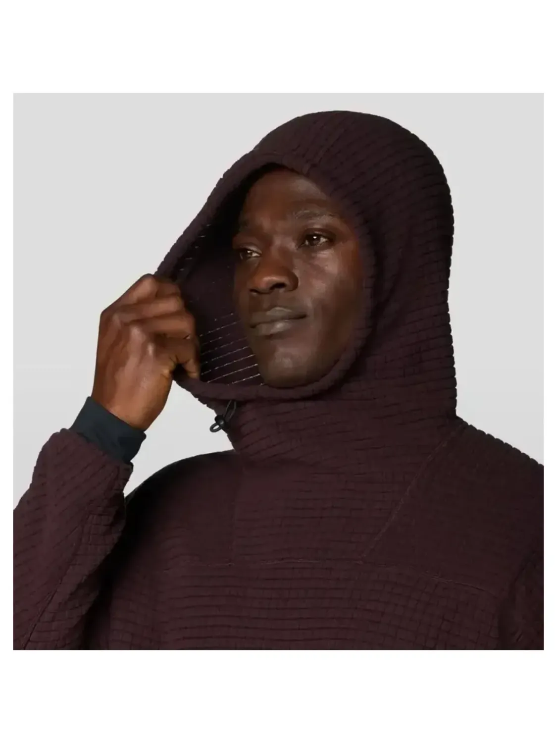 Mountain Hardwear Men's Summit Grid Big Grid Hoody in Om, alternate view 6