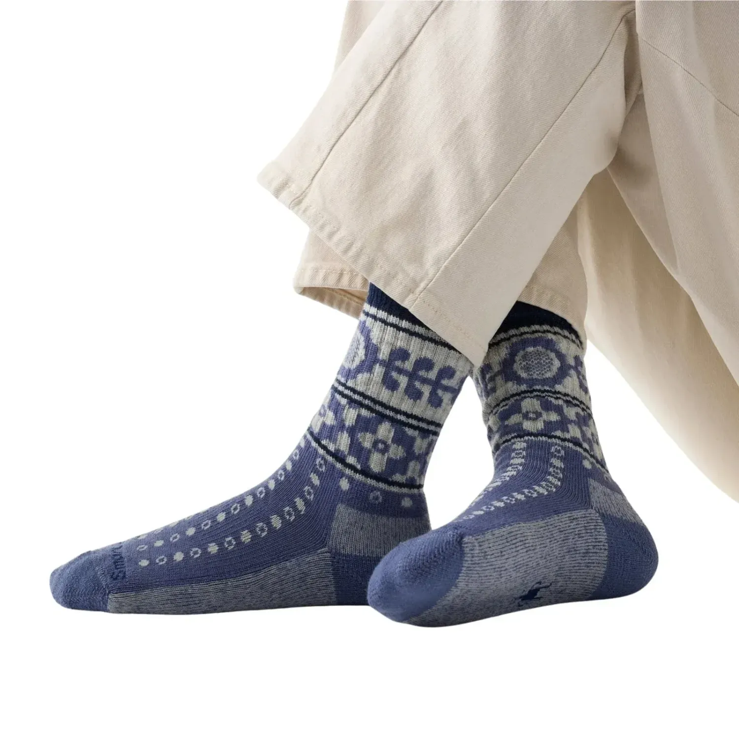 SW003161 - Smartwool Women's Everyday Cozy Retro Sunflower Crew Socks, alternate view 1