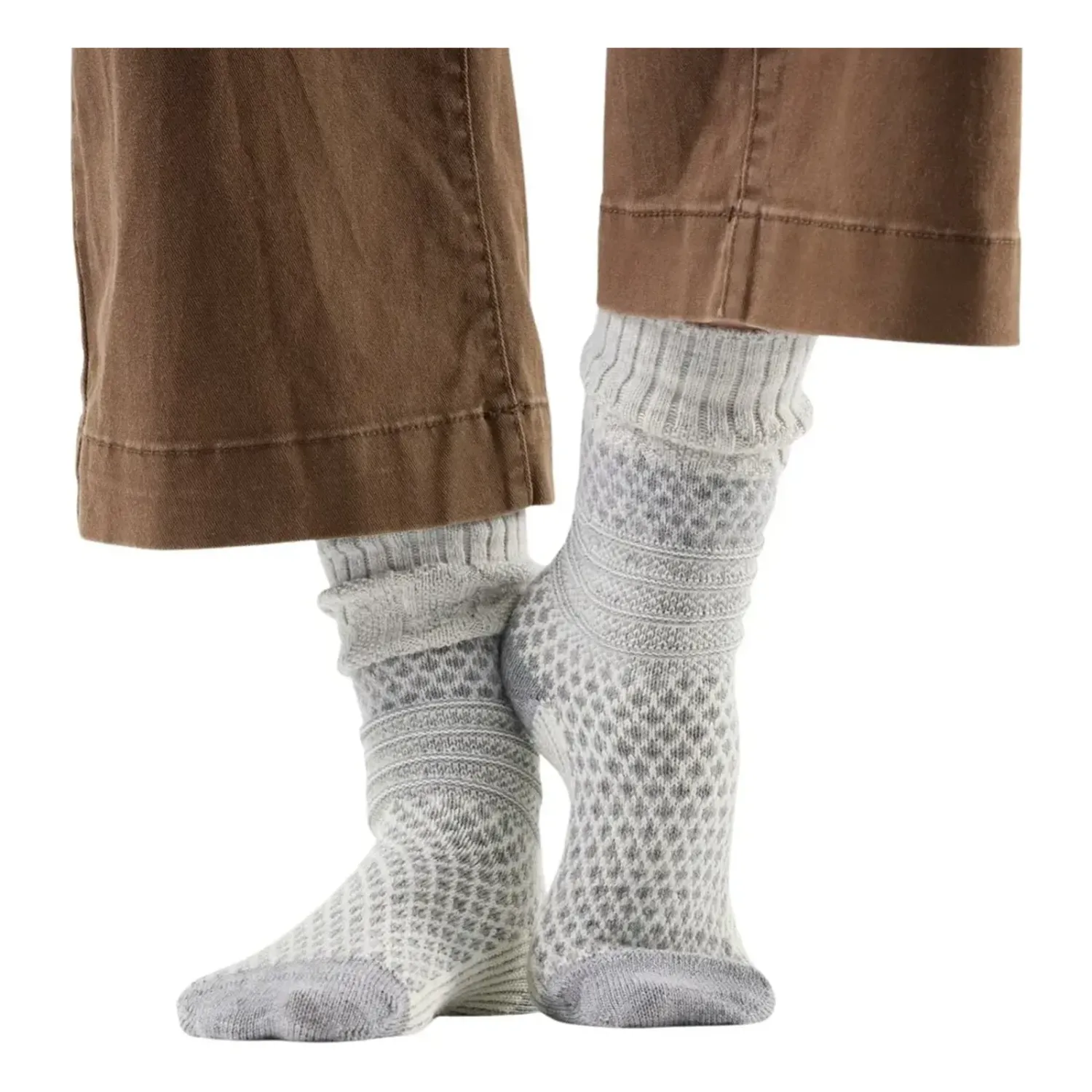 SW001843 - Smartwool Women's Everyday Cozy Popcorn Cable Crew Socks Light Gray, alternate view 1