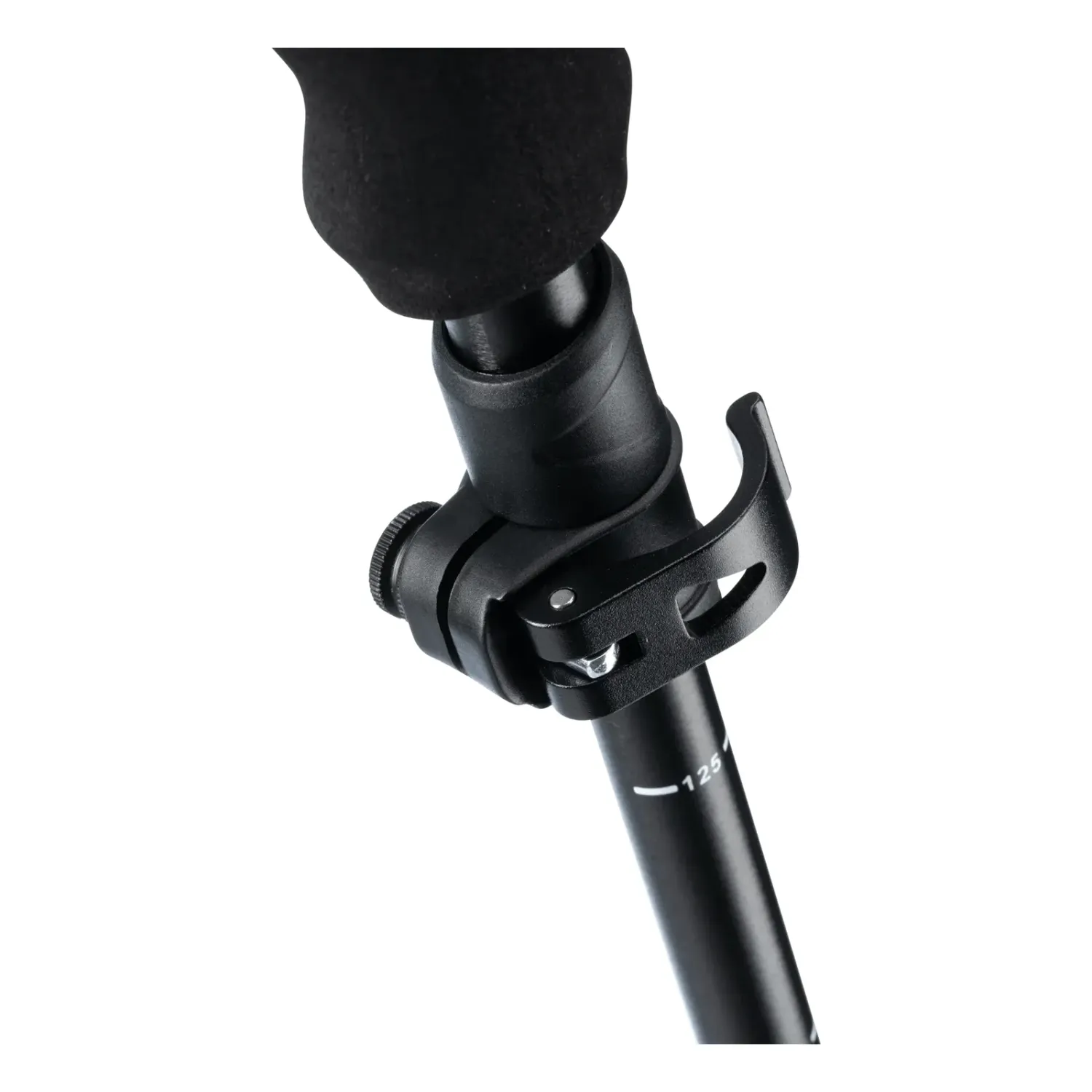 Folkrm Pahto Ski Poles in Onyx Black, adjustment clasp detail