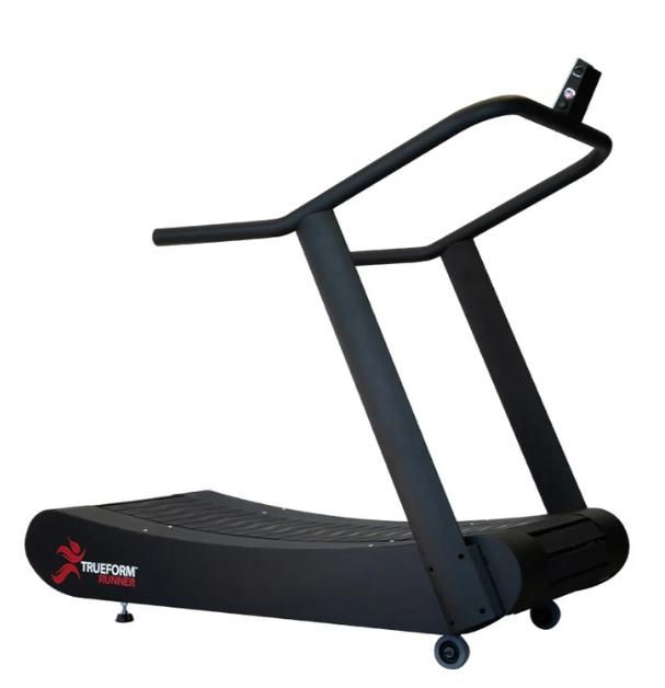 TRUEFORM RUNNER CURVED TREADMILL
