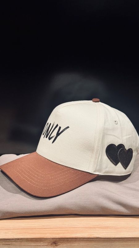 ONLY Hat