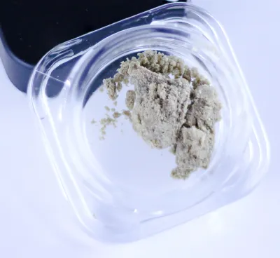 TRIANGLE KUSH – High-Potency THCa Kief