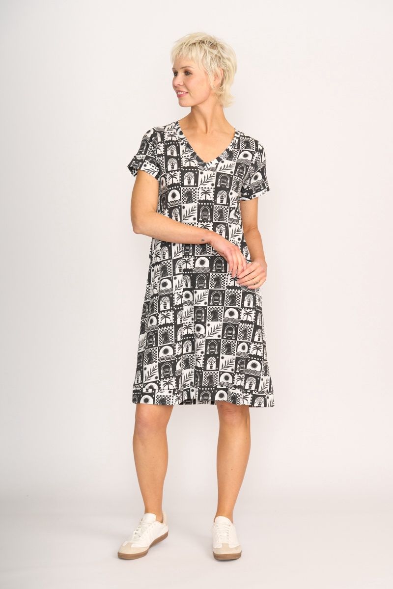 FO7953 What The Frock Dress