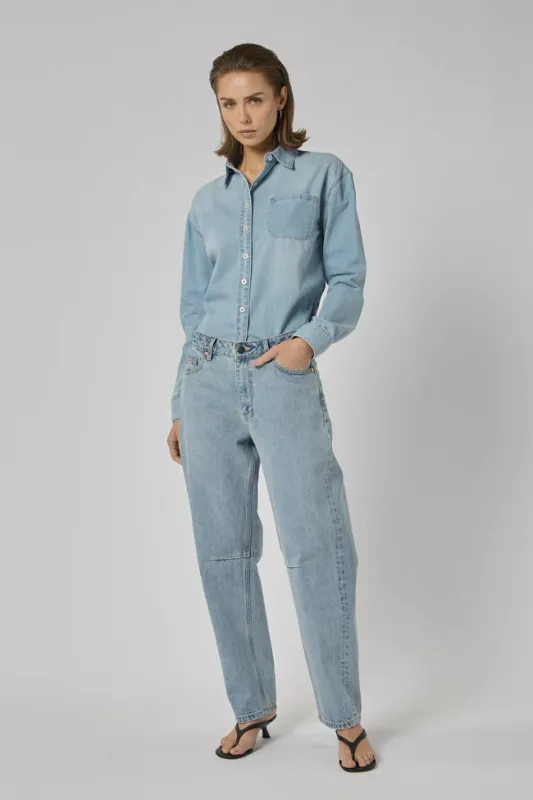 Chloe Mid Rise Barrel Jeans