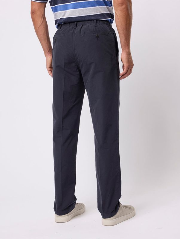 Woodbury Pull On Pant