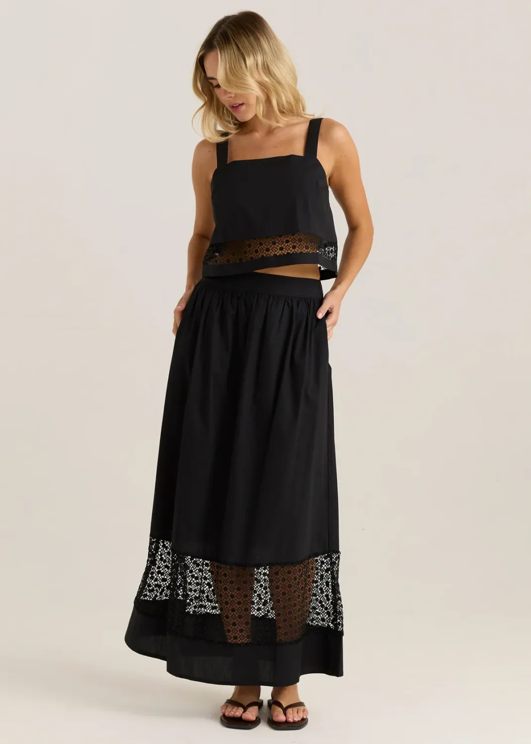 Nixie Lace Skirt