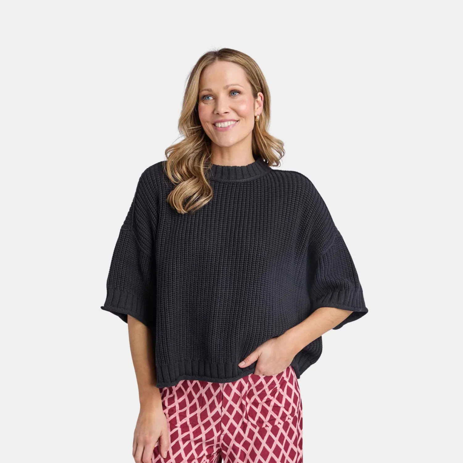 Luela Short Sleeve Knit