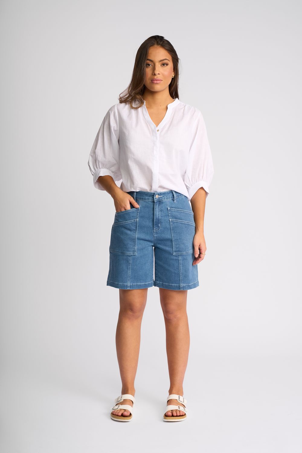 Raven Short