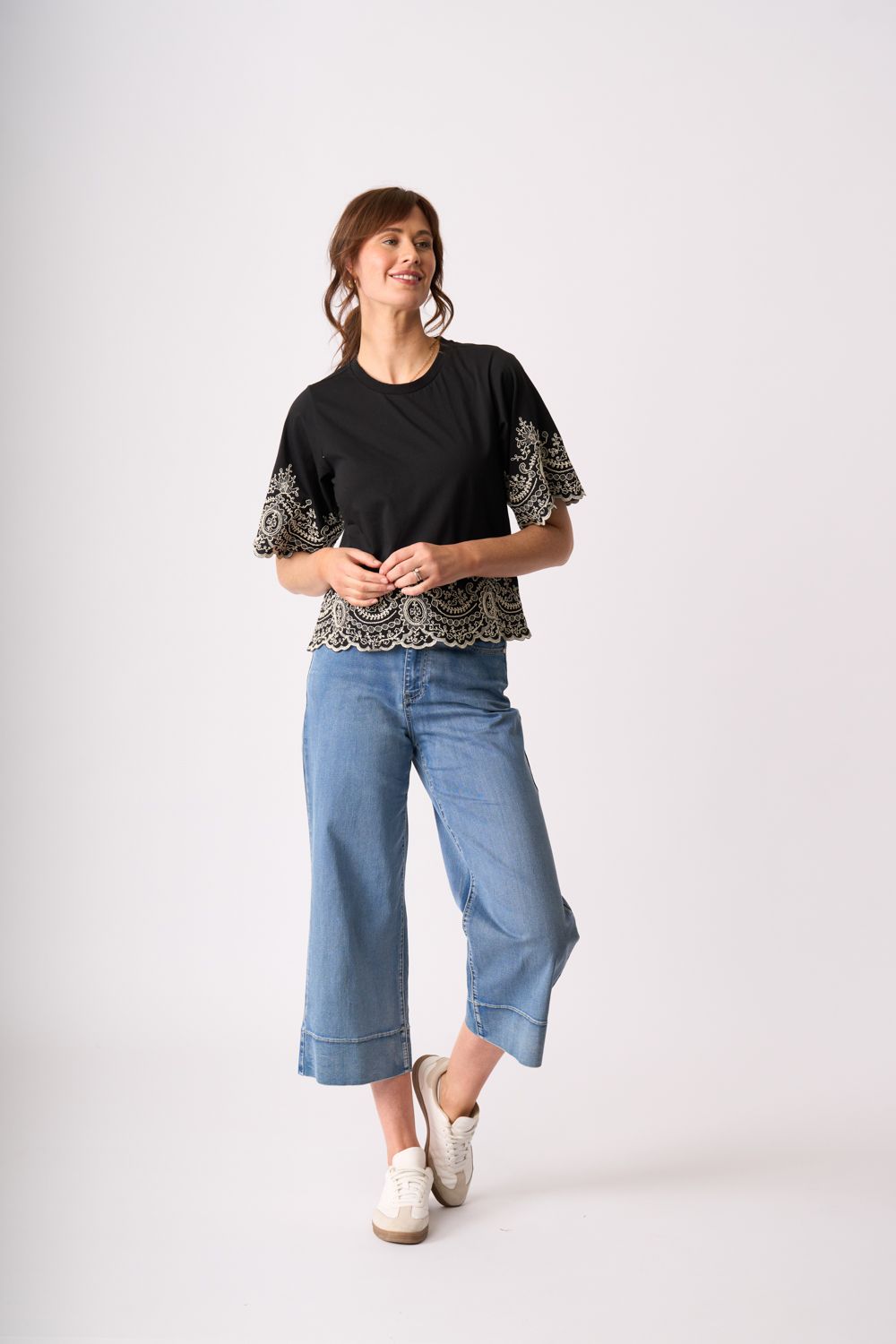 Broderie Detail Top