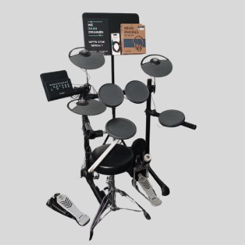 Yamaha DTX450K (gebruikt) incl. accessoires en 1 jaar drumles