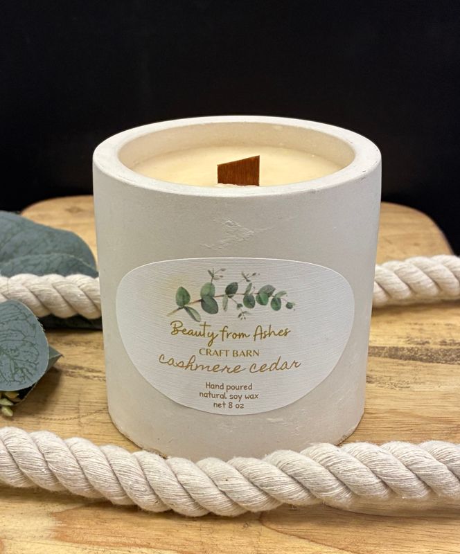 08 oz Round, Cashmere Cedar, White