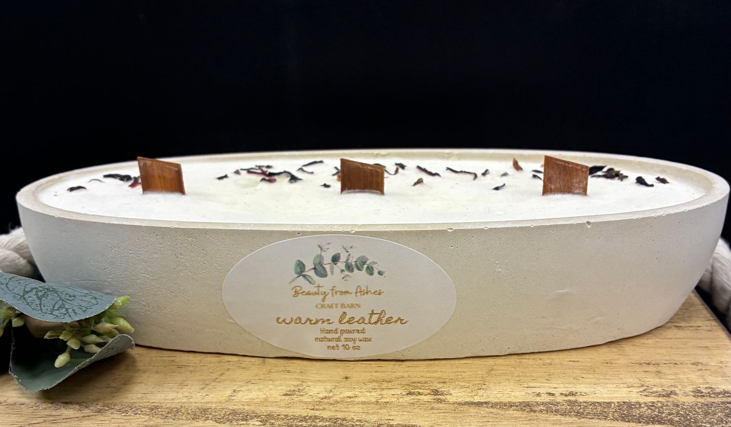 10 oz Canoe, Warm Leather Spice, White