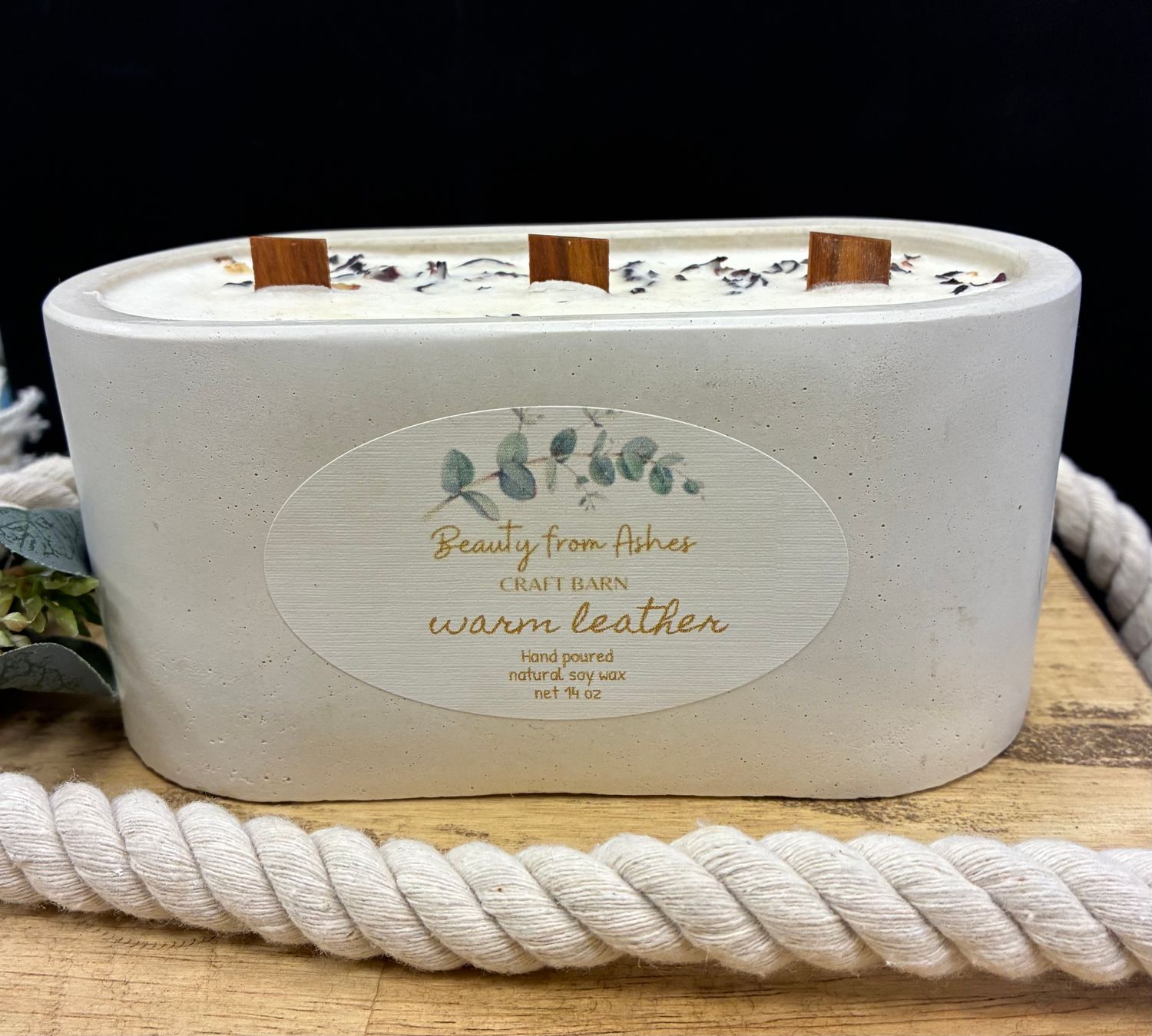 14 oz Oval, Warm Leather Spice, White