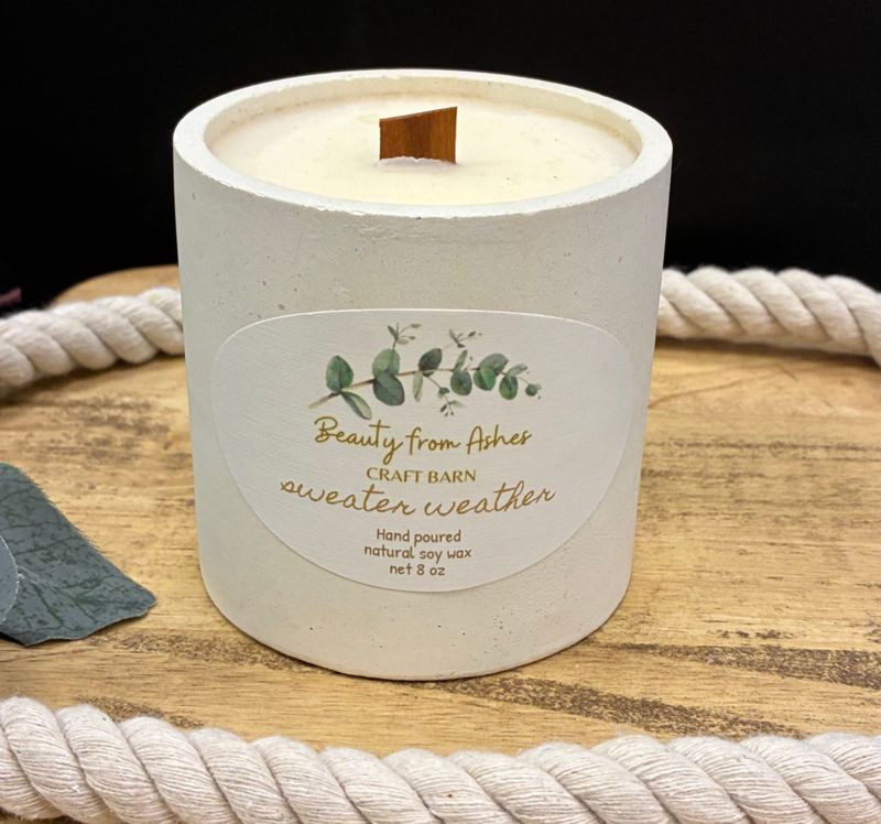 08 oz Round, Sweater Weather, White