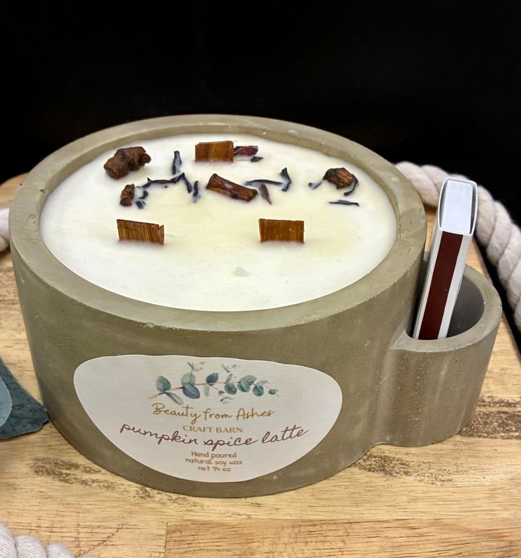 14 oz Round W/Matches, Pumpkin Spice Latte , Gray