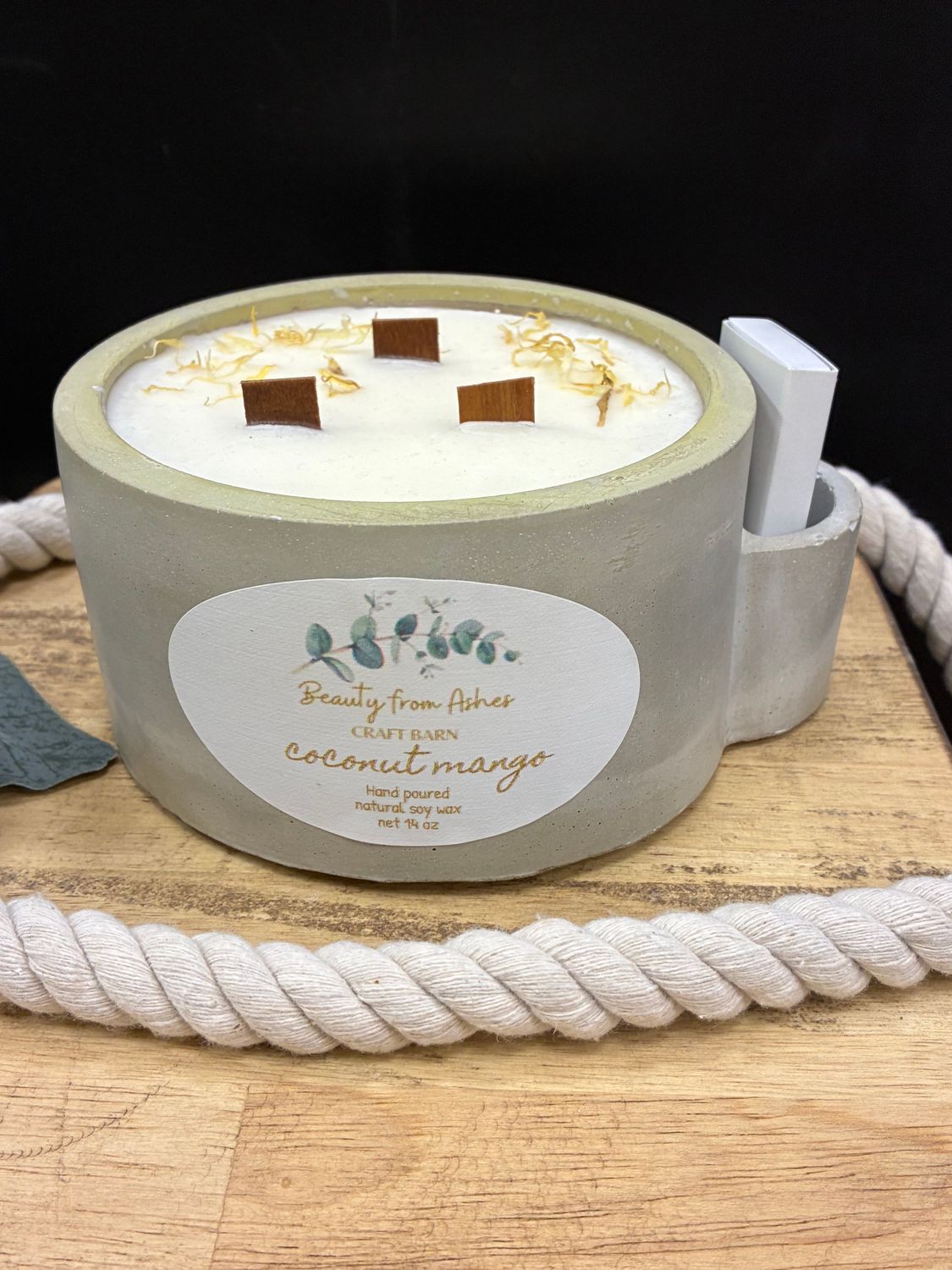 14 oz Round W/Matches, Coconut Mango, Gray