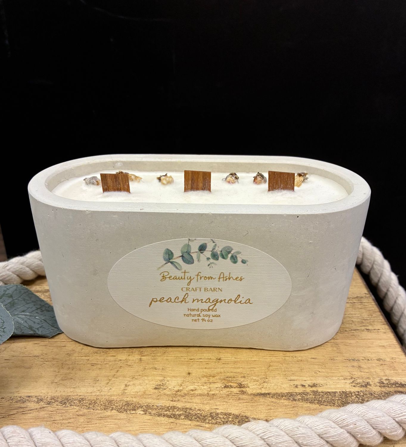 14 oz. Oval, Peach Magnolia,White Concrete