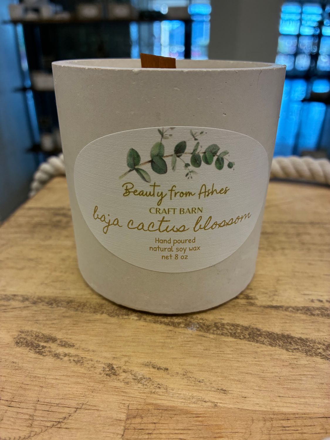 08 oz Round, Baja Cactus Blossom, White