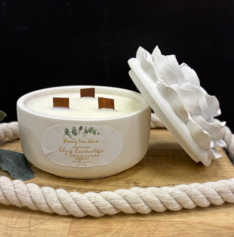 09 oz Camelia, Blue Lavender & Bergamot, White