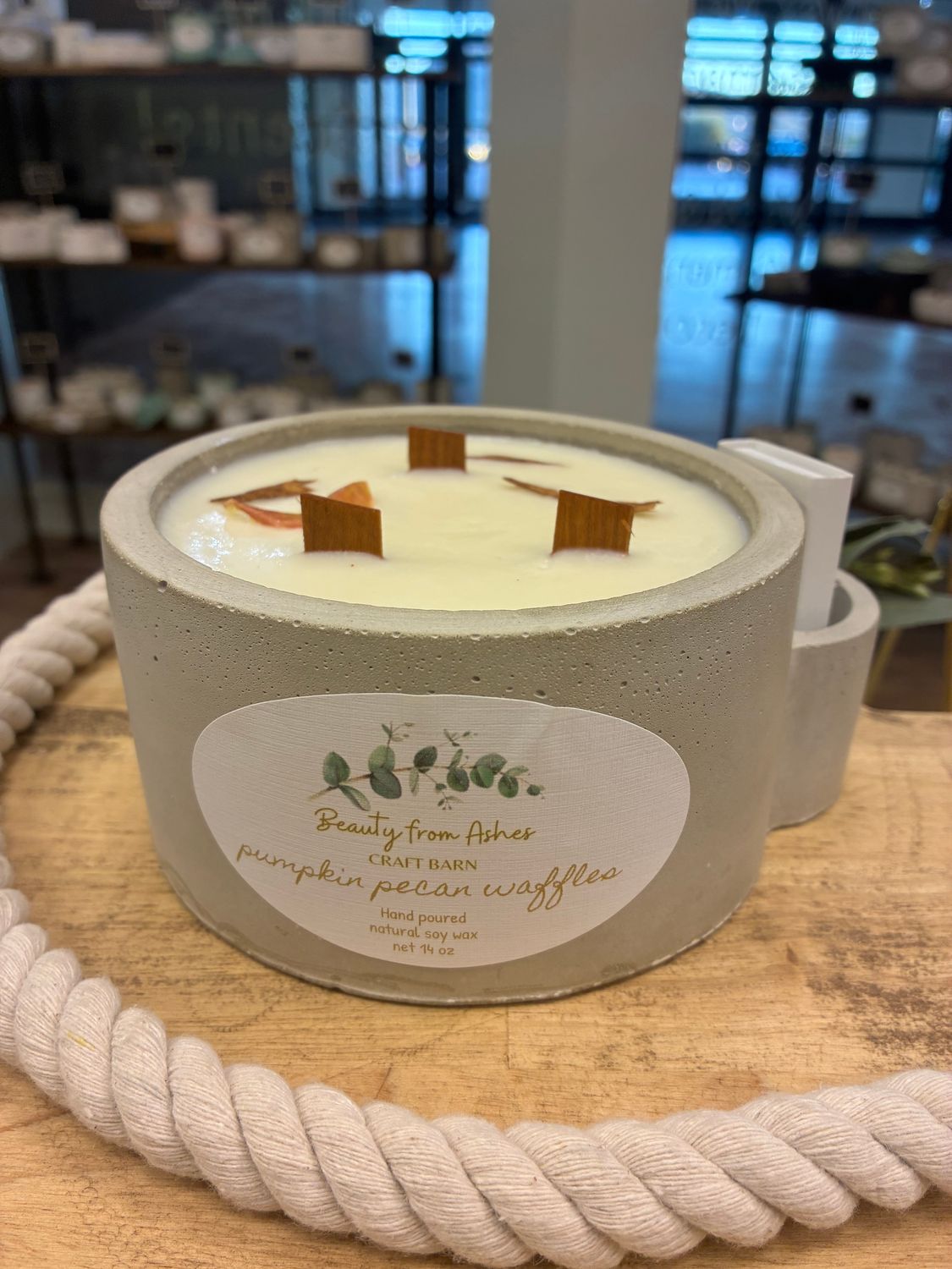 14 oz Round W/Matches, Pumpkin Pecan & waffles, Gray