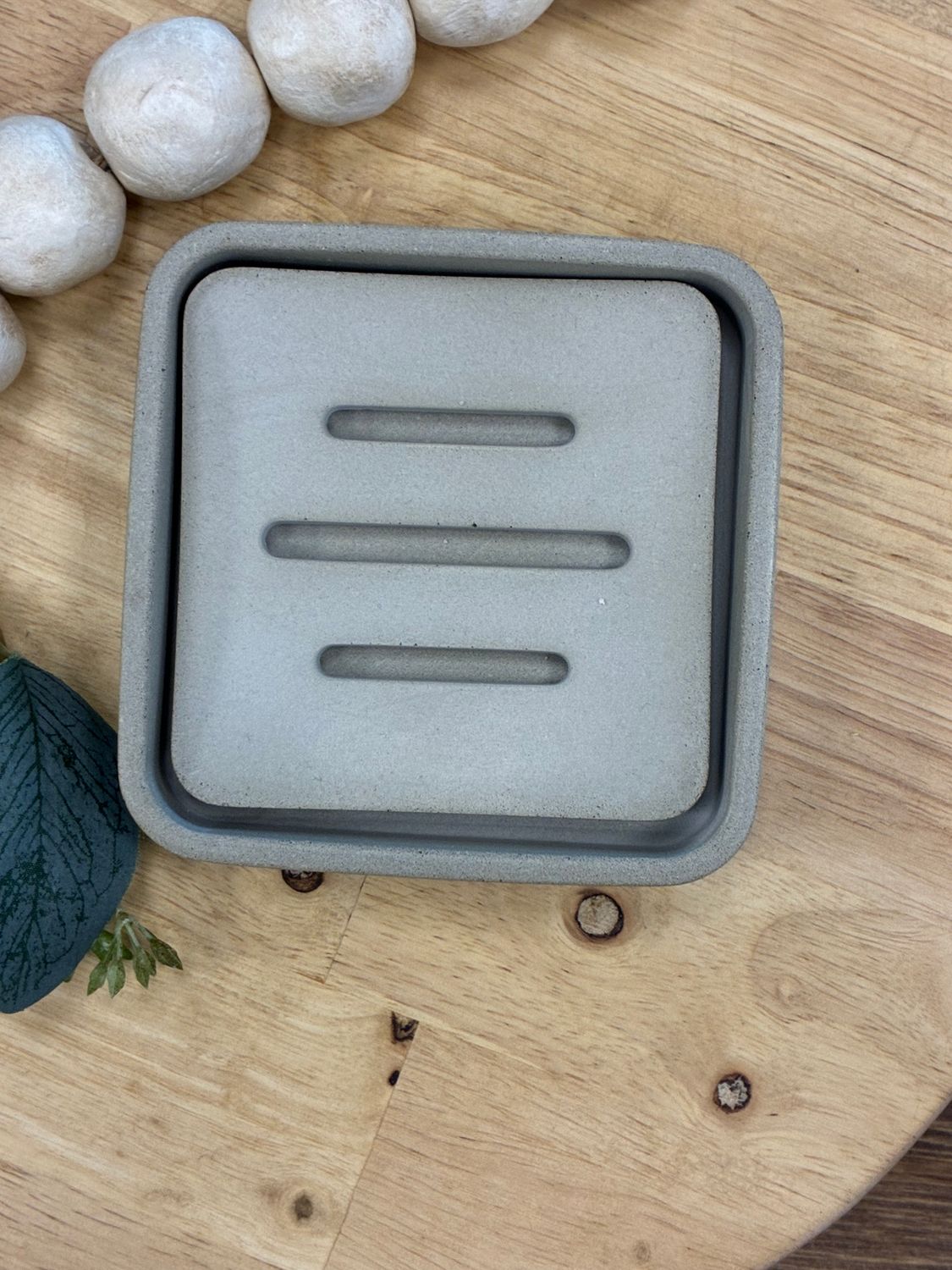 Soap Dish W/Removable Drain Gray Concrete