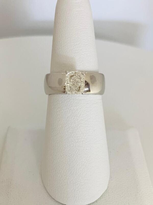 LDS DIAMOND ENGAGEMENT RING