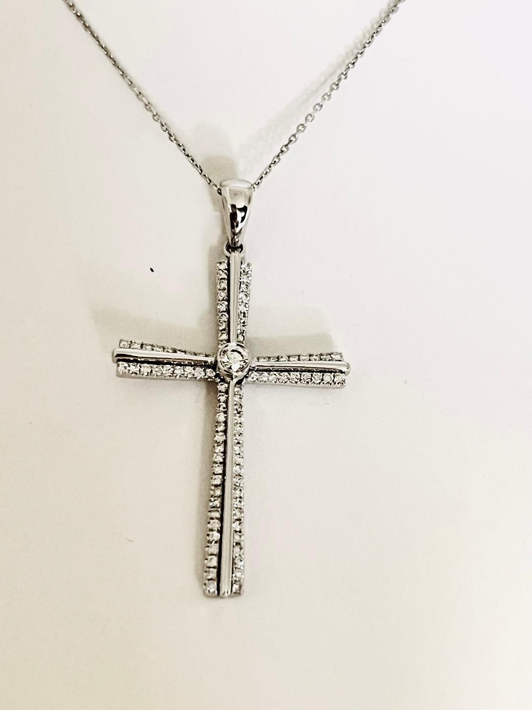 DIAMOND CROSS