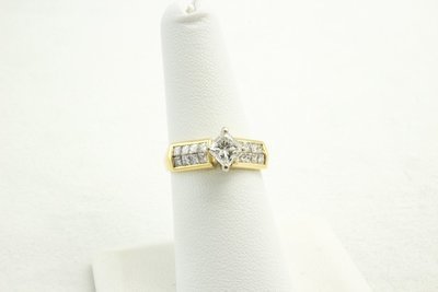 Diamond Engagement Ring