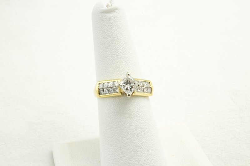 Diamond Engagement Ring