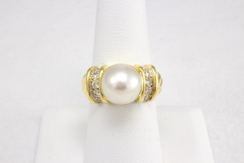 Pearl and Diamond Ring