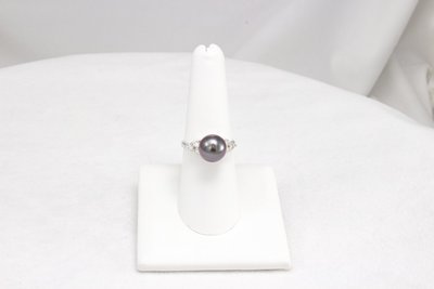 Tahitian Pearl and Diamond Ring