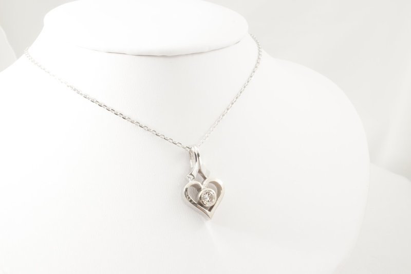Diamond Heart Pendent