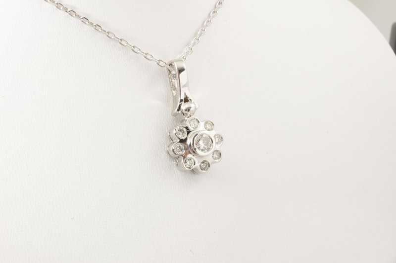 Flower Diamond Pendant