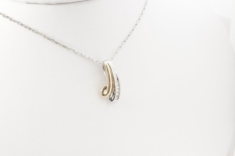 Diamond Pendant with Chain
