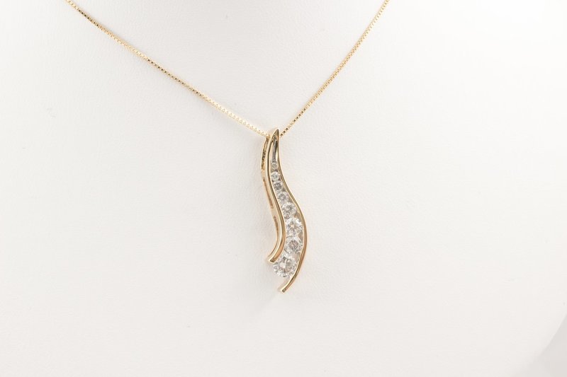 Journey Diamond Pendant