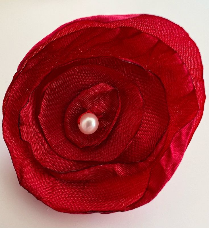 Red Flower with pearl