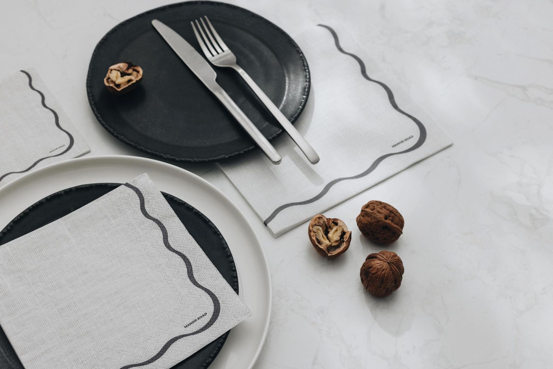 Linen (White & Black Scallop) Napkins – Luncheon