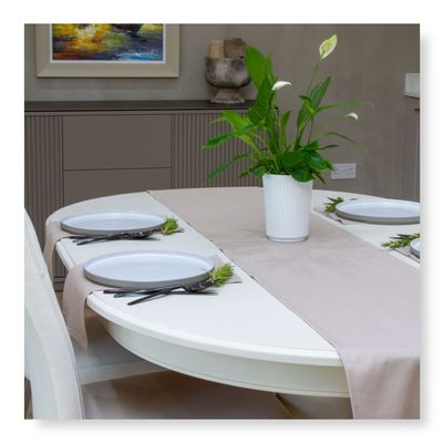 Plush Place Runners & Napkins